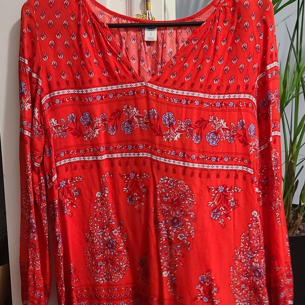 Old Navy floral blouse